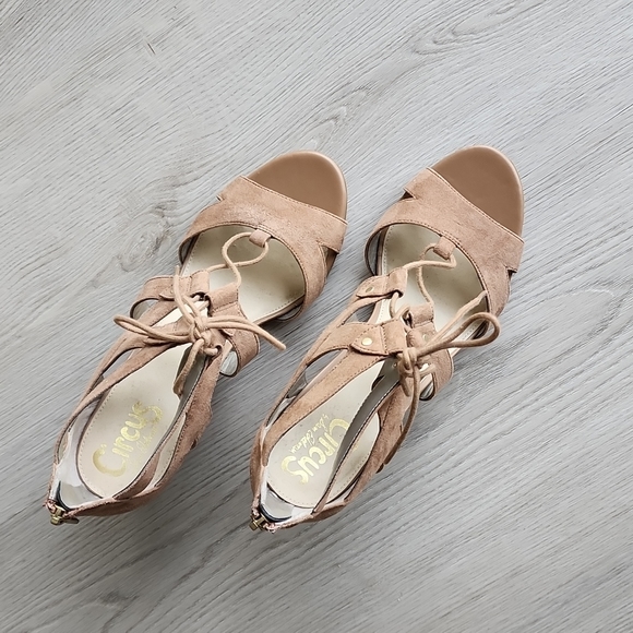 Circus by Sam Edelman Tan / 8 1/2 - Picture 2 of 4